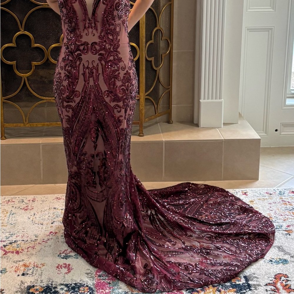Elegant Burgundy Evening Gown